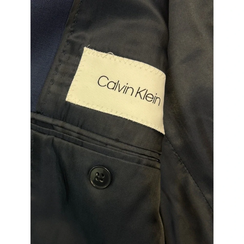 Calvin Klein 📏 measurements